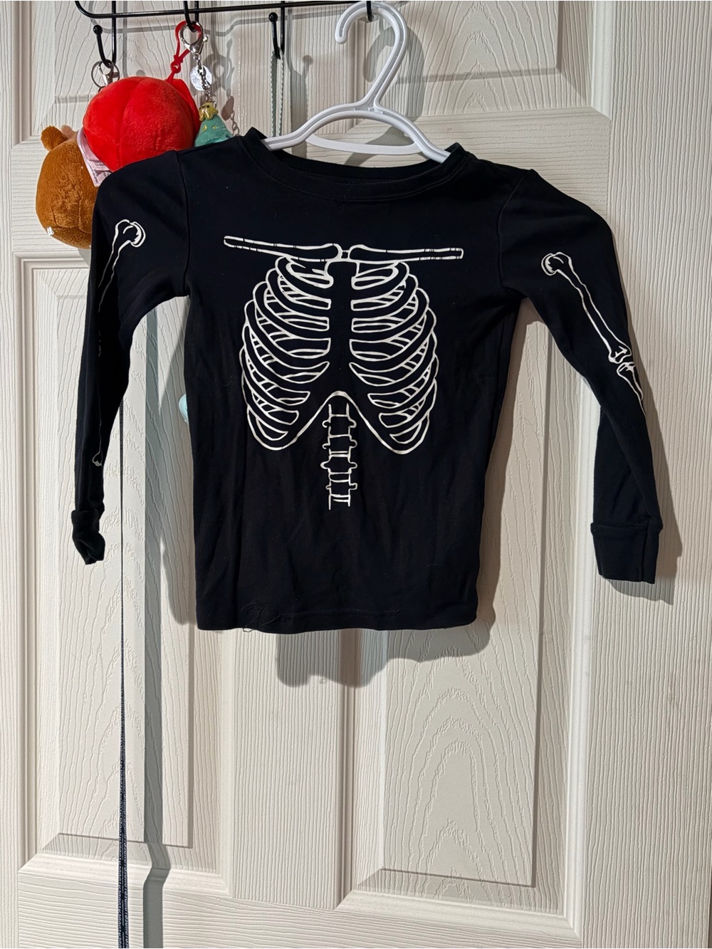 Old Navy Black Long-Sleeve Skeleton Tee